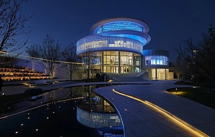 ���н�δ�����̘I(y��)�ٴ�ͣ����̫���[������